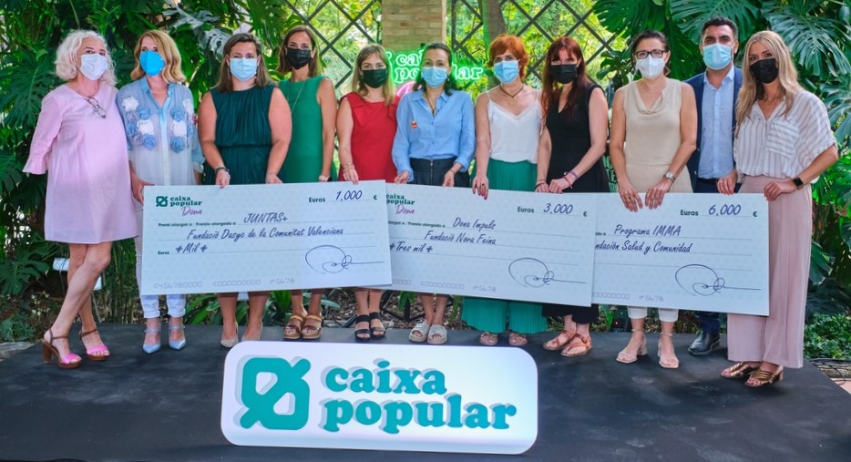 Caixa Popular entrega les ajudes per la igualtat al Jardí Botànic de València amb l’actuació de Sole Giménez 
